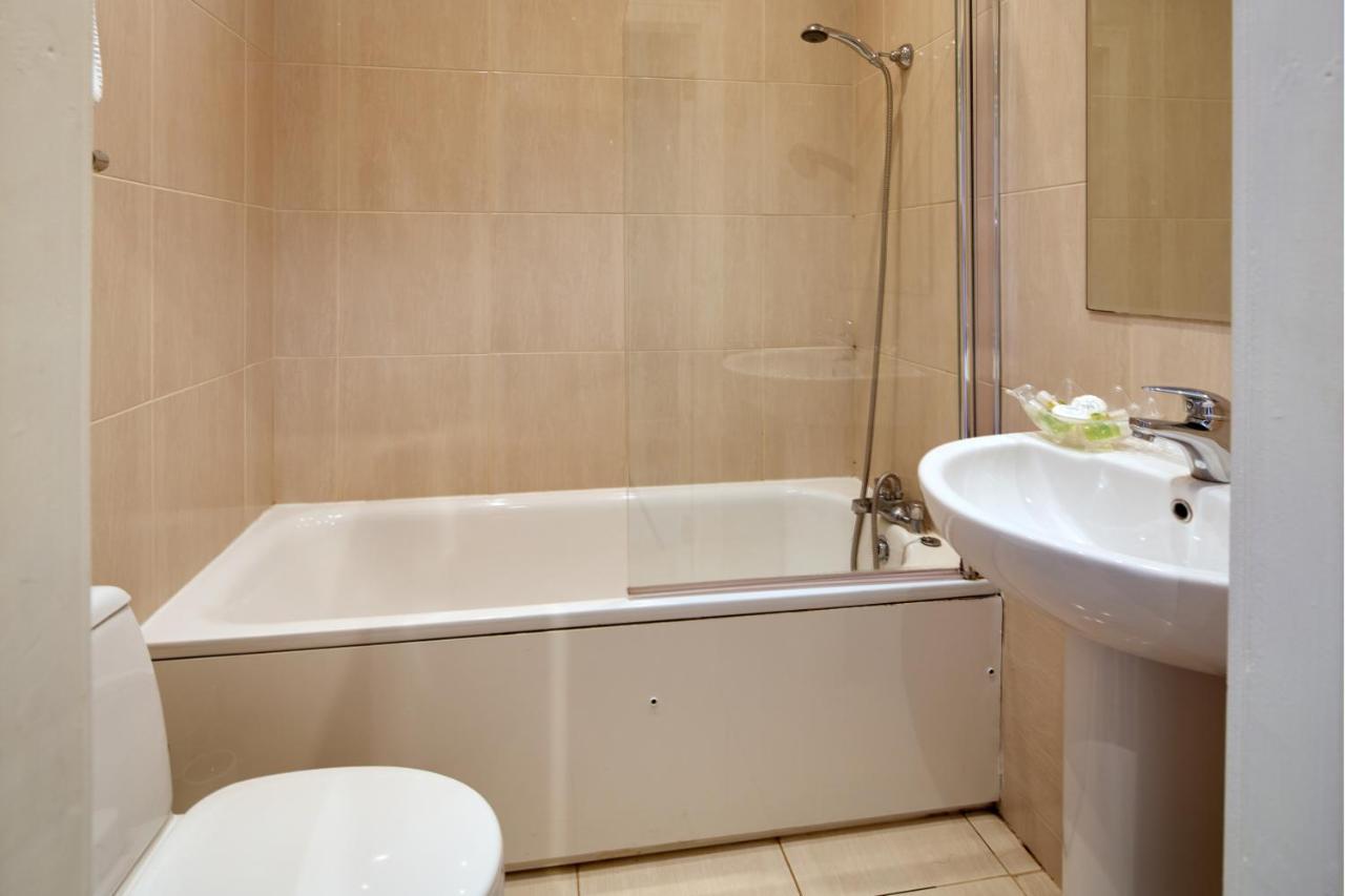 Hotel White Horse Farm 3*